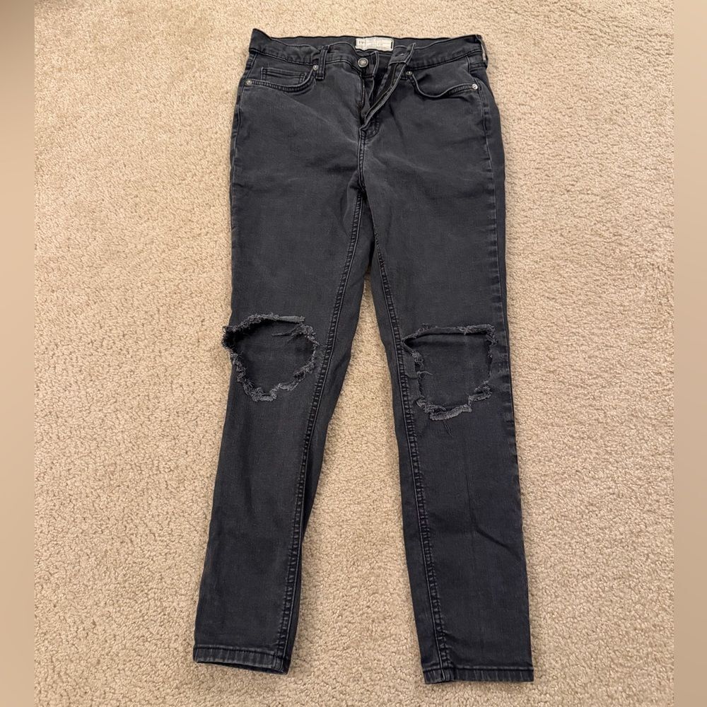 Free People Charcoal Distressed Skinny Jeans 61855-16515125